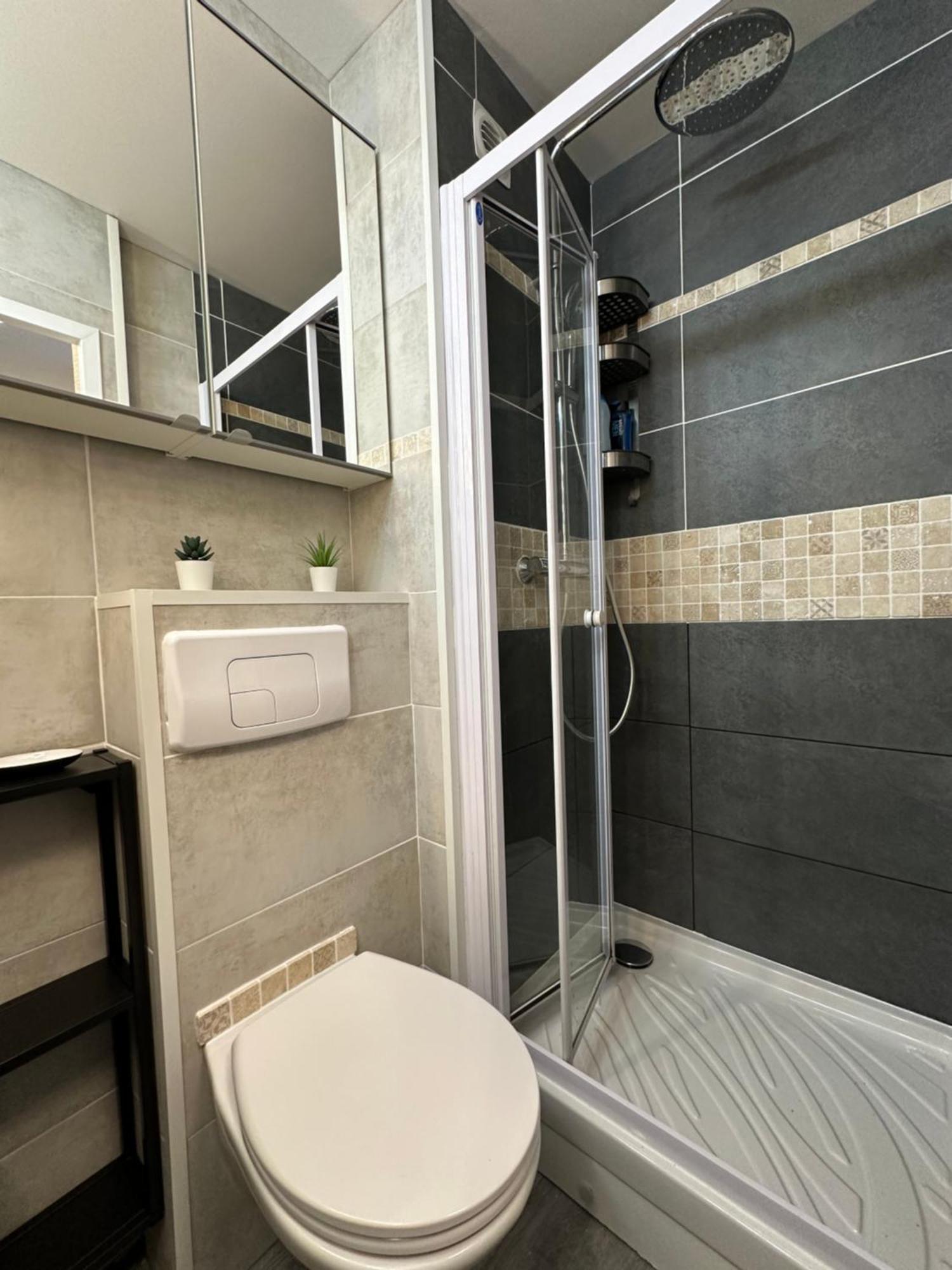 Studio Vue Port, Parking Prive, Terrasse, Clim Ле-Гро-дю-Руа Экстерьер фото